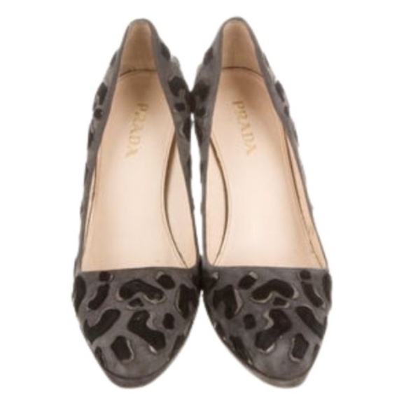 AUTHENTIC PRADA Suede Platform Pumps - Picture 1 of 5